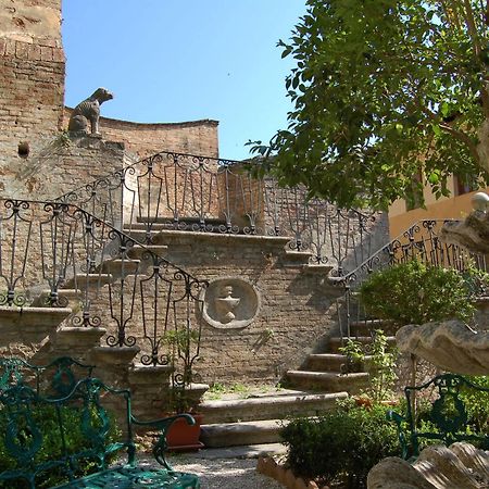 Bnb Residenza D Epoca Il Casato Siena Bagian luar foto